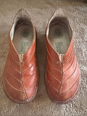 Vintage El naturalista Brown Leather Slip Ons Size 6 1/2
